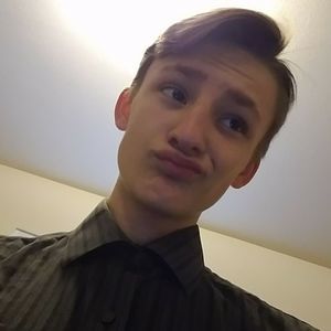 Meet your Posher, Cayleb